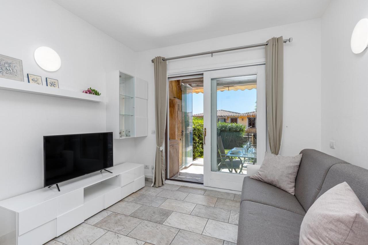 Casa Vacanze Lo Squalo Olbia Exterior foto